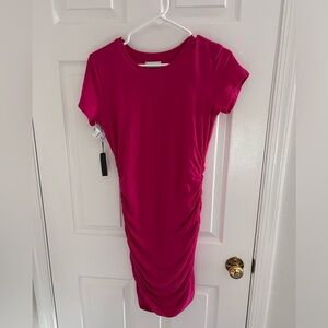 Aritzia babaton dress. size medium pink, never worn